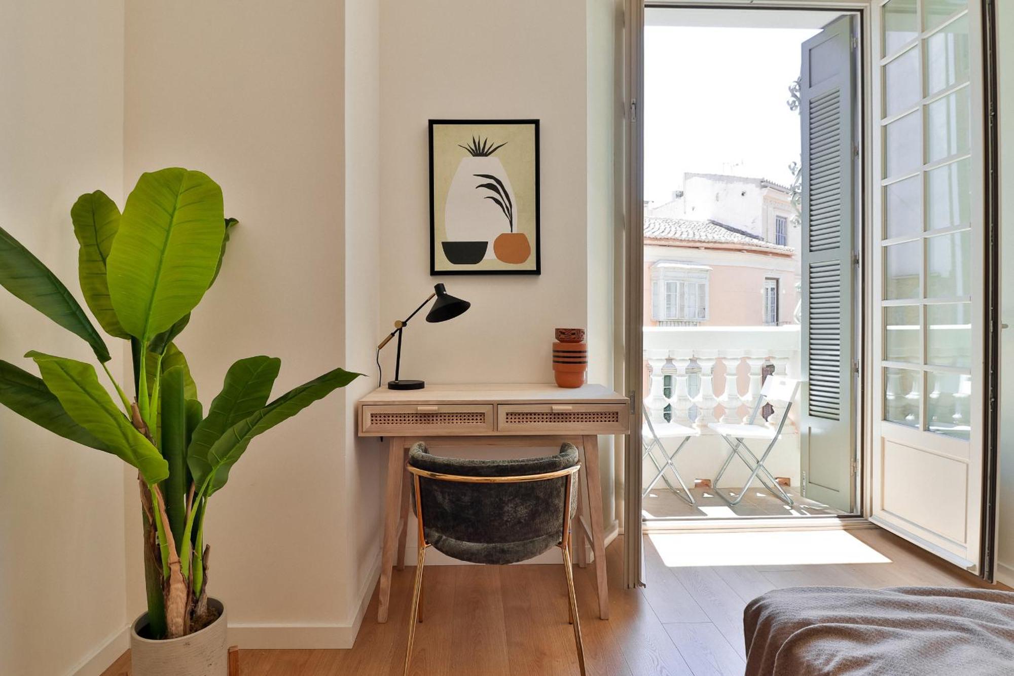C74 - Marvelous 3 Bedroom Apartment In Historical Málaga Esterno foto