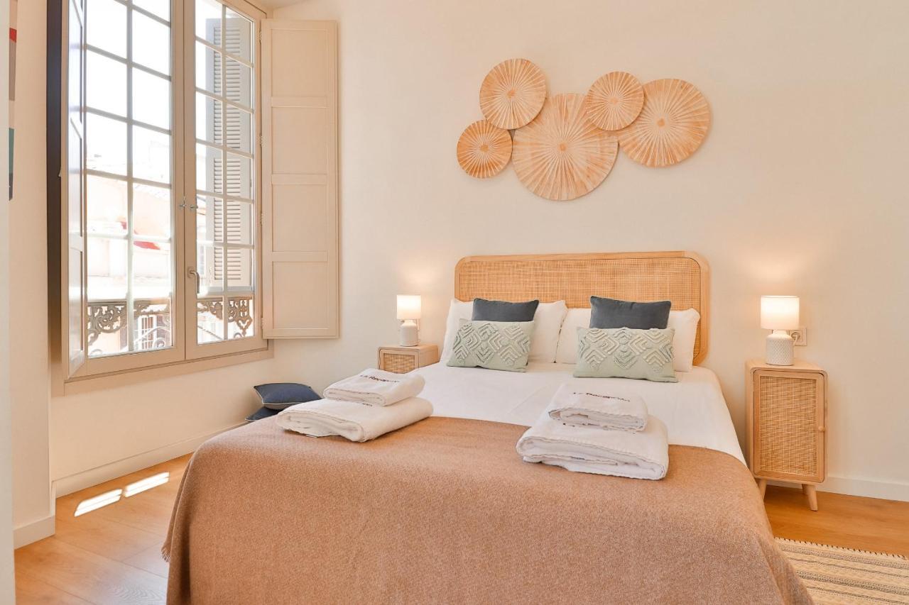 C74 - Marvelous 3 Bedroom Apartment In Historical Málaga Esterno foto